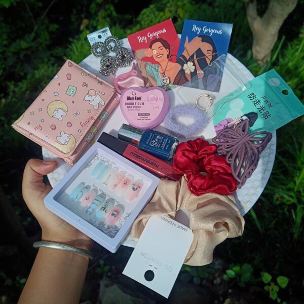 Trendy Beauty Hamper