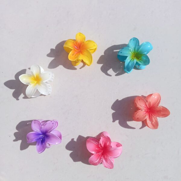 Mini Glossy Flower Hair Claw