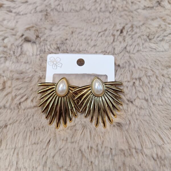 Pearl Radiance Fan Earrings