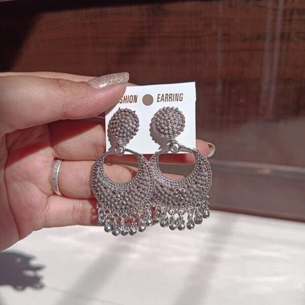 Chand Drop Earrings